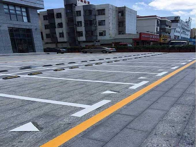 哈爾濱車位劃線 熱熔劃線